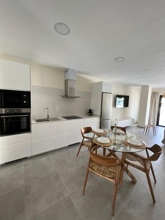 Arena Coral - Main Street - 50m Beach - 1