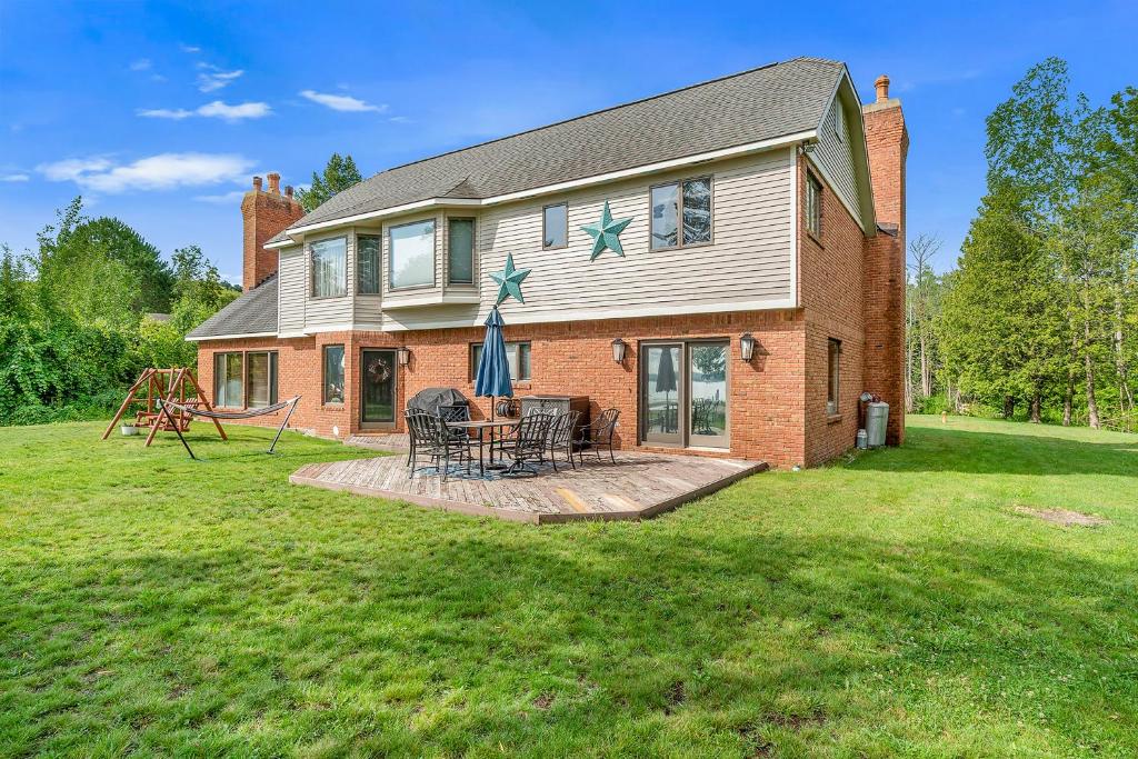 The Lighthouse, Beulah