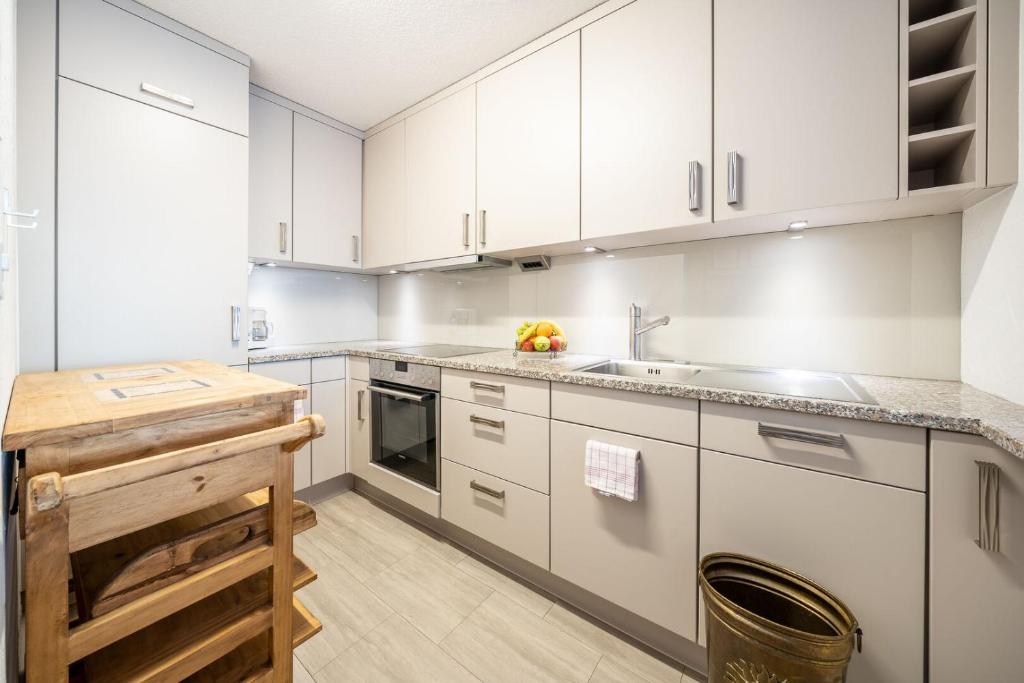 PL 204 Geraeumige 3,5-Zimmer-Wohnung im Haus Plavna mit grossem Balkon - 3