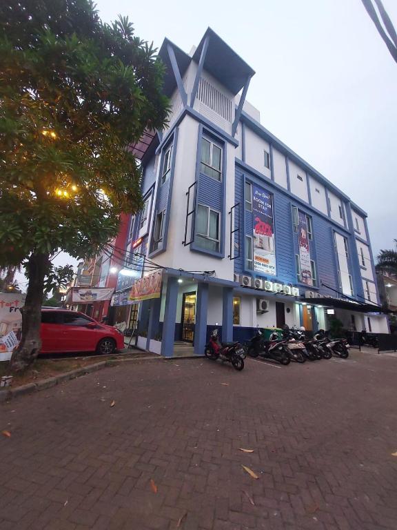 Behomy Corner Eight Lippo Karawaci