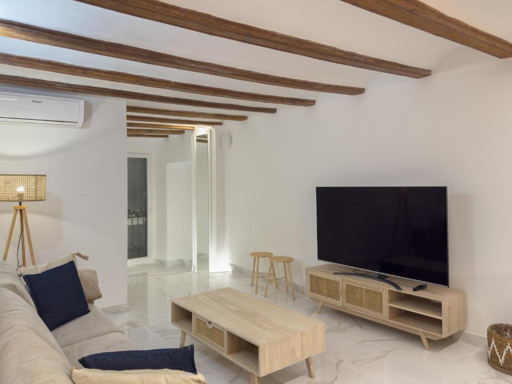 Central Market - Ciutat Vella, exclusively for families - Mid-term - 5