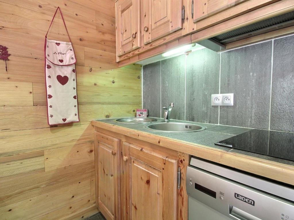 Appartement 3 pièces au pied des pistes avec balcon - FR-1-455-241 - 3
