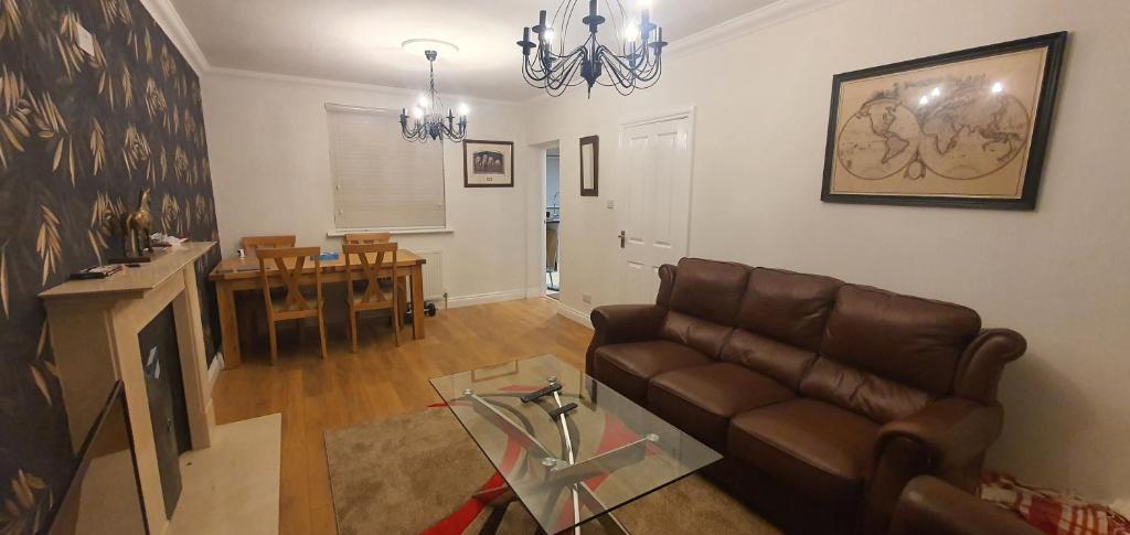 Ballymena/ Belfast/ Antrim Coast/Galgorm, Ballymena