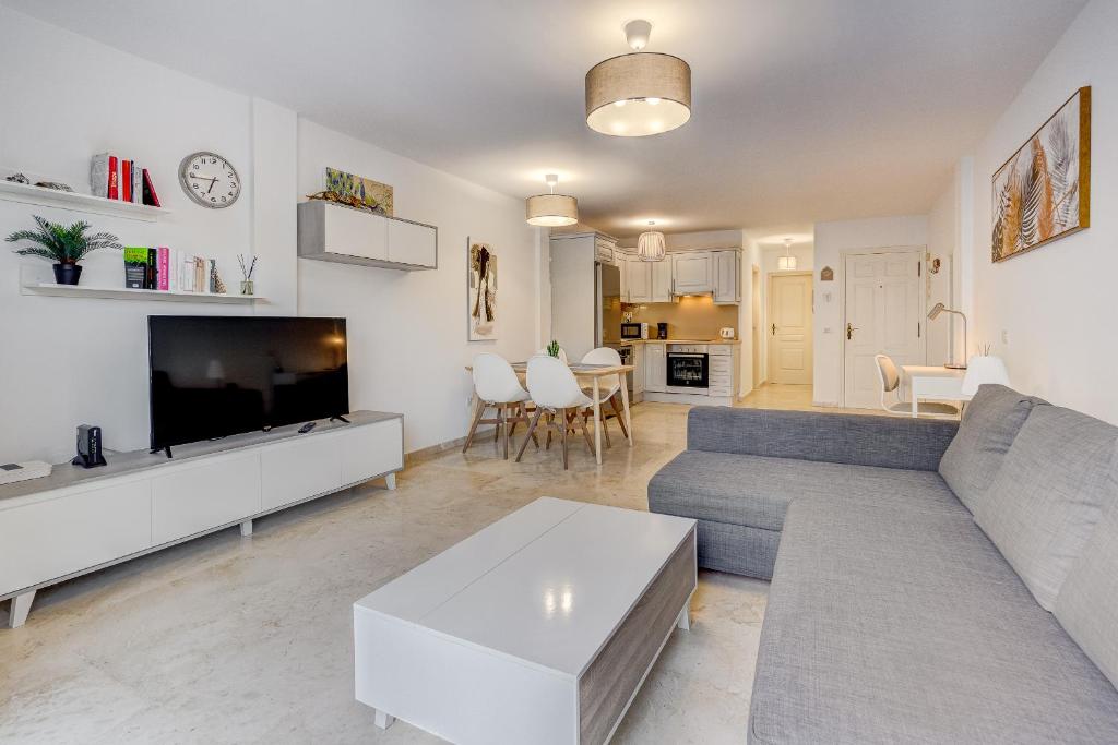 Paraíso Palm Mar beautiful spacious apartment with air condition and heated pool - 2