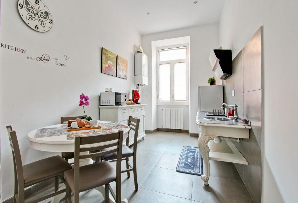 Domvs Romae Apartment - 4