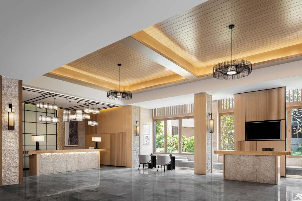 フロント・ロビー