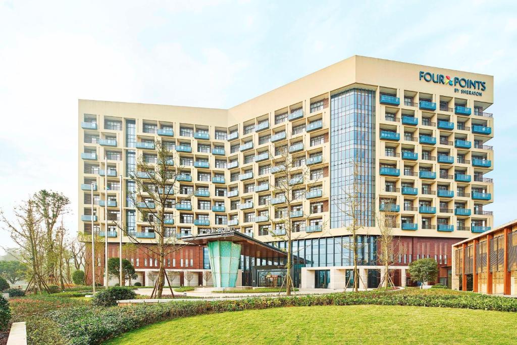 Four Points by Sheraton Chengdu, Pujiang Resort, Pujiang