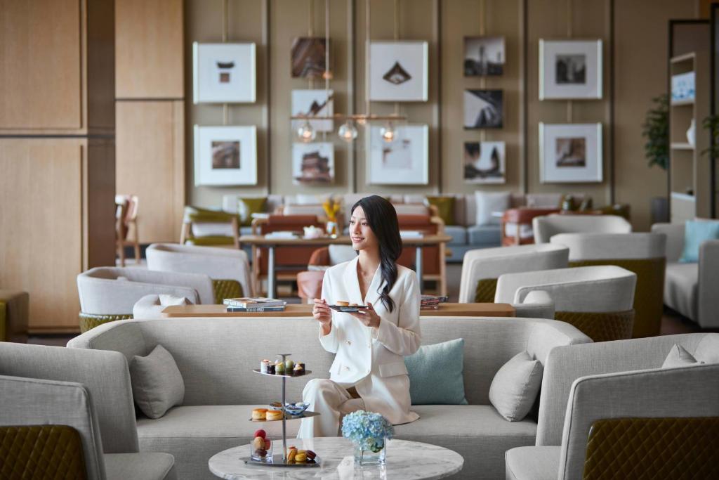 フロント・ロビー