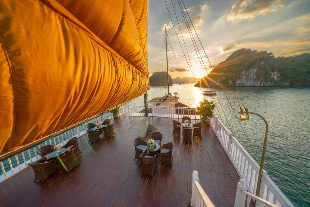 Indochina Sails Ha Long Bay 호텔 이미지 2