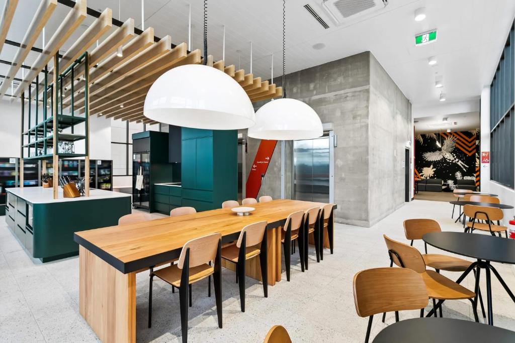 Switch Living in the Centre of Adelaide, Adelaide