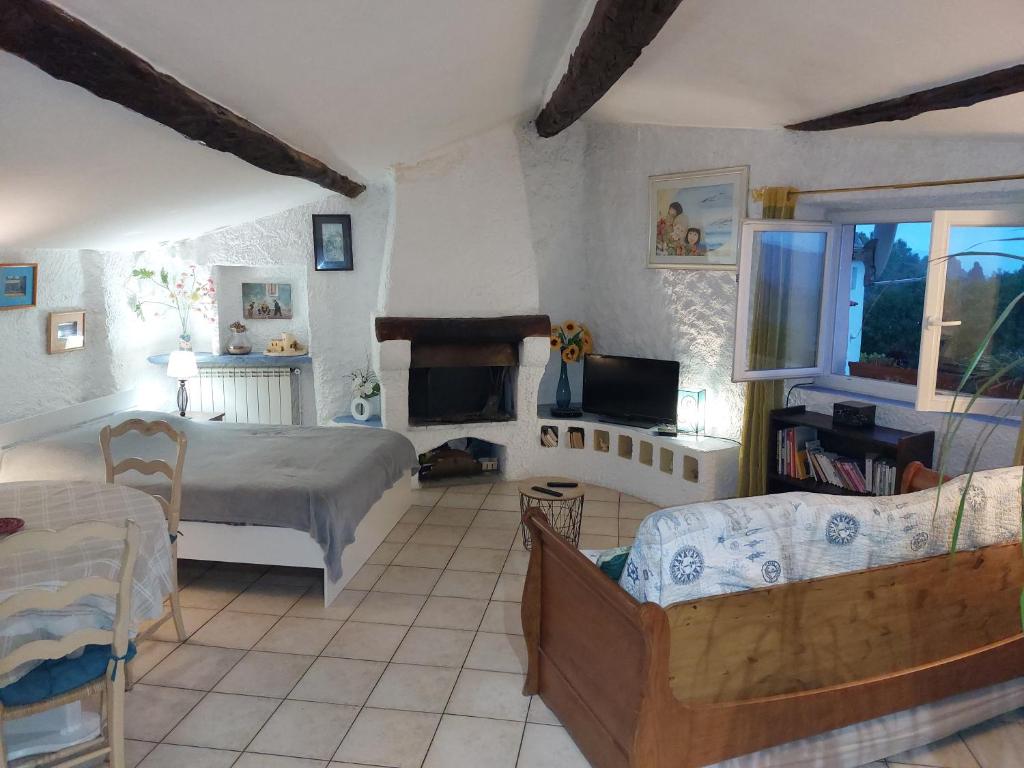 "Le charme provençal" - Studio 4 couchages classé 2 étoiles - Axelle Loc'Appart - 4
