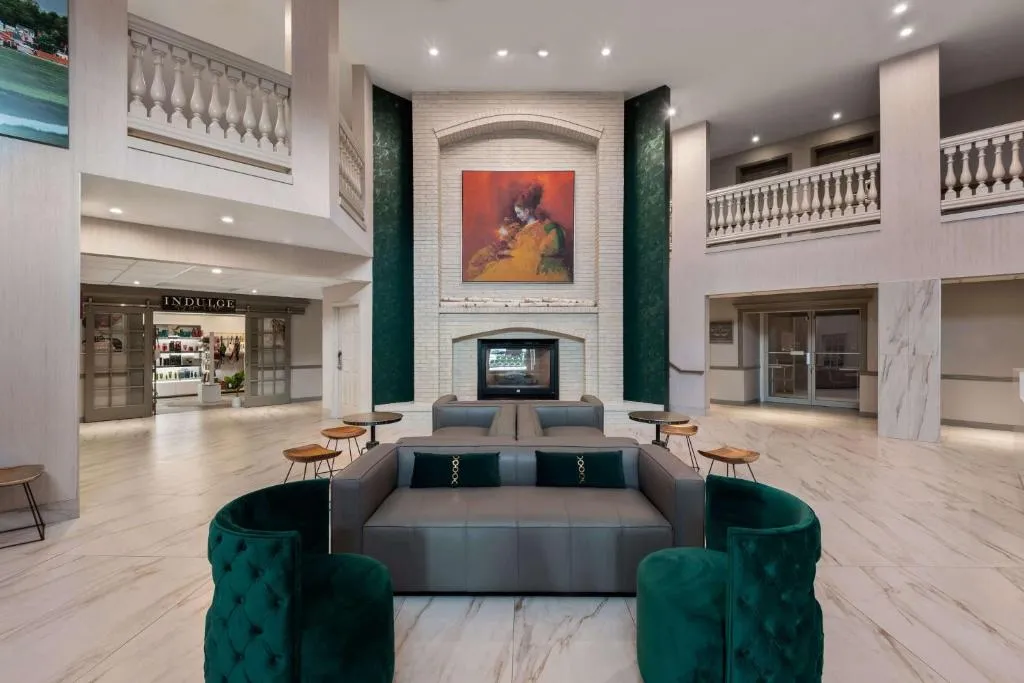 Wyndham Garden Galena Hotel & Day Spa，位于加利纳的酒店