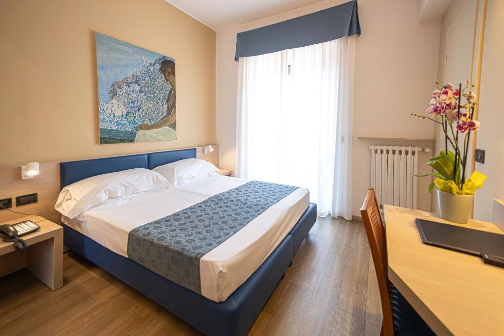 Hotel Esperia - 5