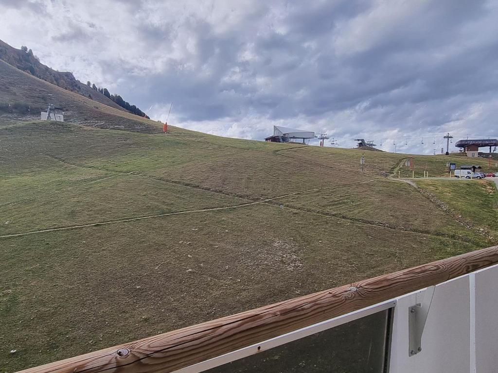 Studio chaleureux cabine · Accès pistes · Chiens admis - FR-1-181-2585 - 3