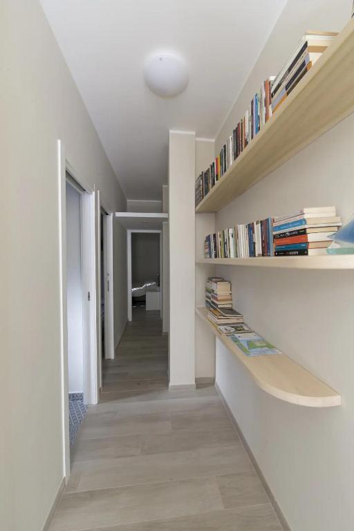 CasaViva - Blue Penthouse with parking in Santa M - 5