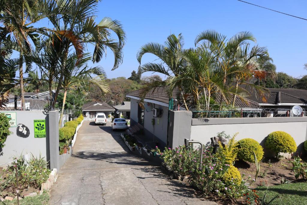 Enhle Bed and Breakfast