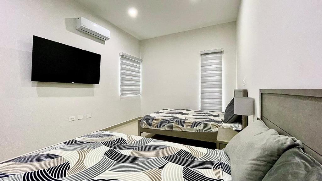 Sábalo Country, 2BDR Condo - 1