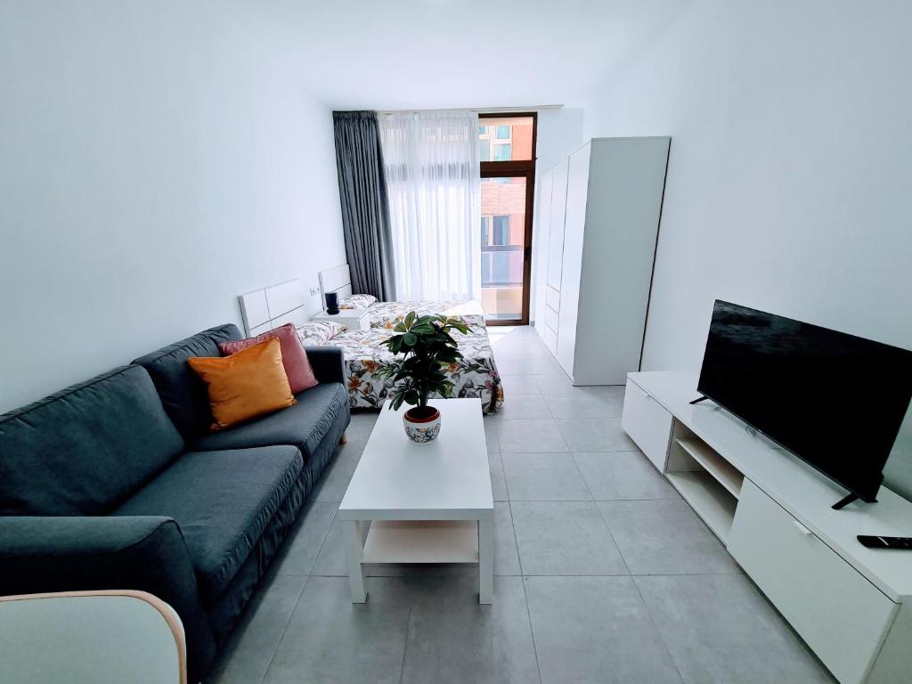 VV Claramar Playa by henrypole home, Las Palmas de Gran Canaria