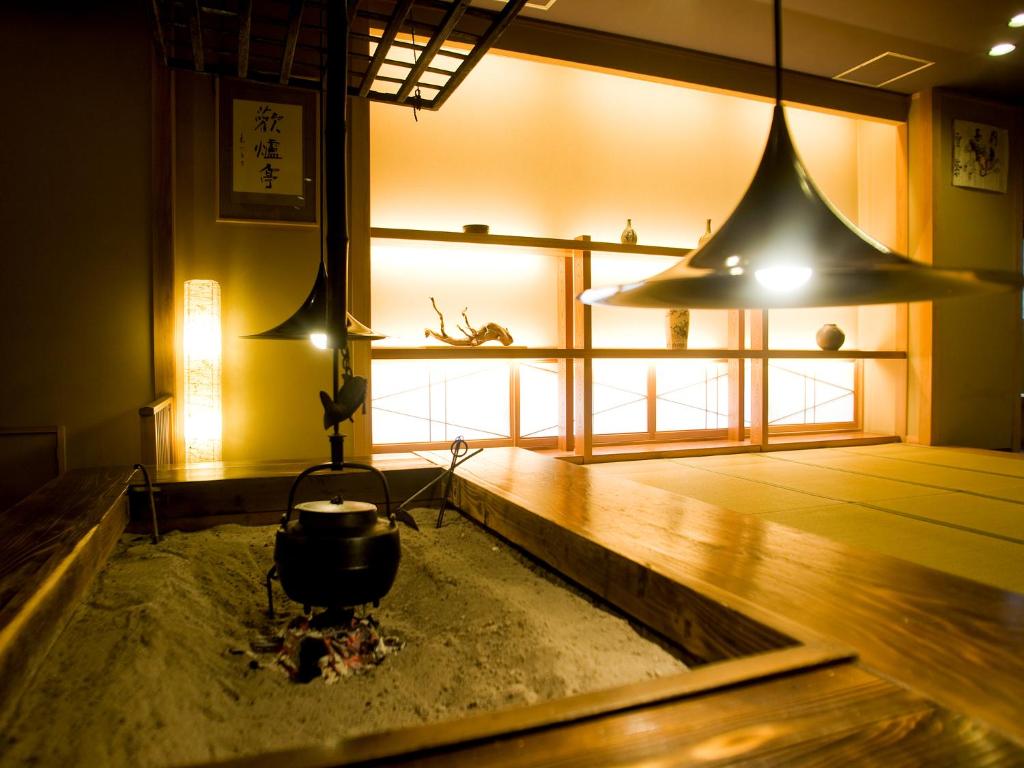 Shared lounge/TV area