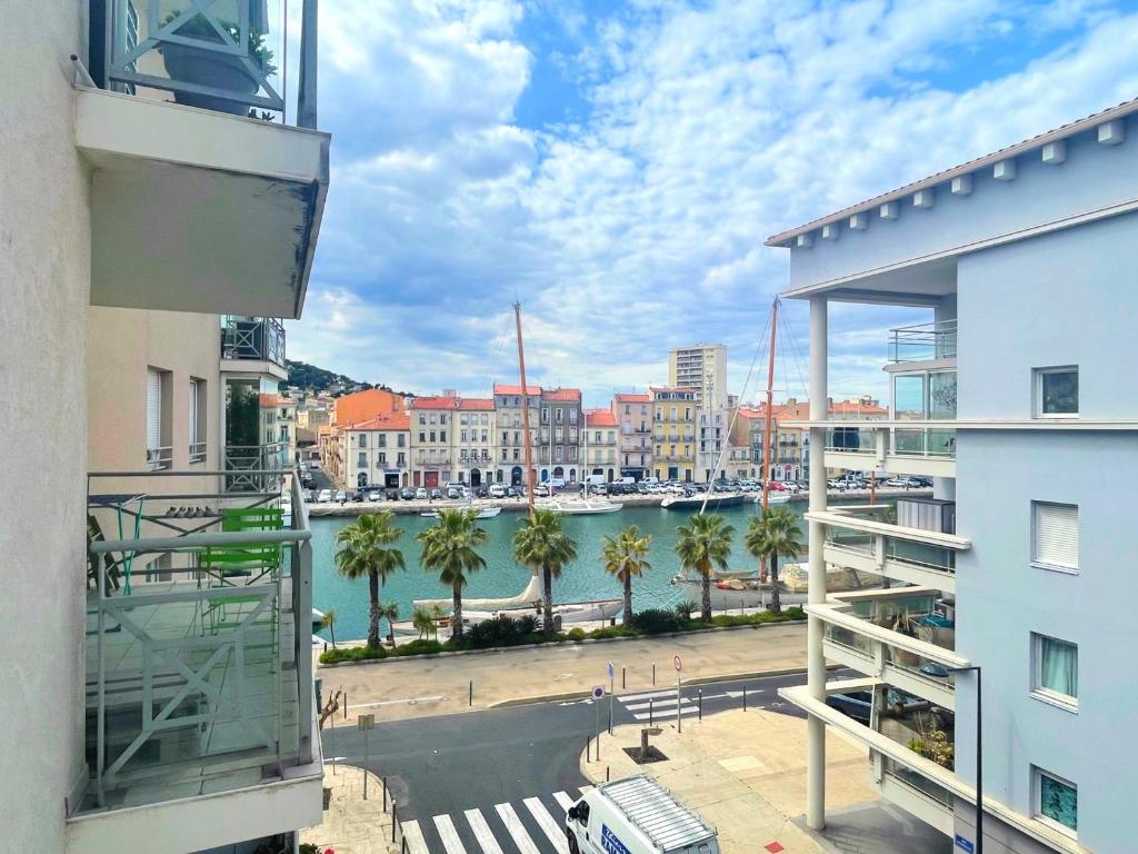 Joli T2 climatisé proche centre avec parking privé et loggia - Sète - FR-1-338-544 - 2