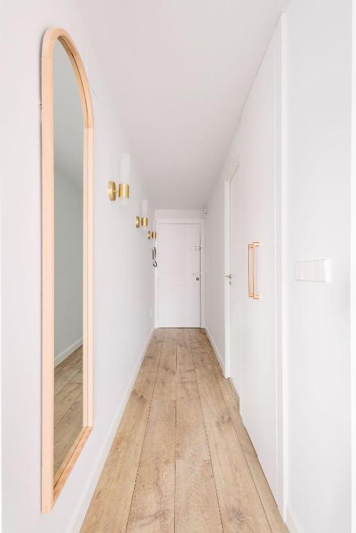 BEAUTIFUL APARTMENT IN THE HEART OF MADRID - 2