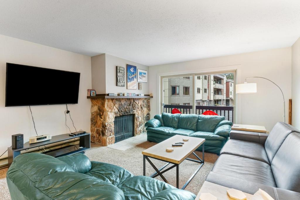 Olympic Loop 404S, Girdwood