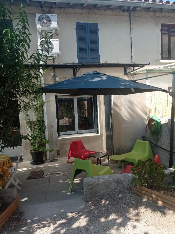 Maison avec jardin - 4