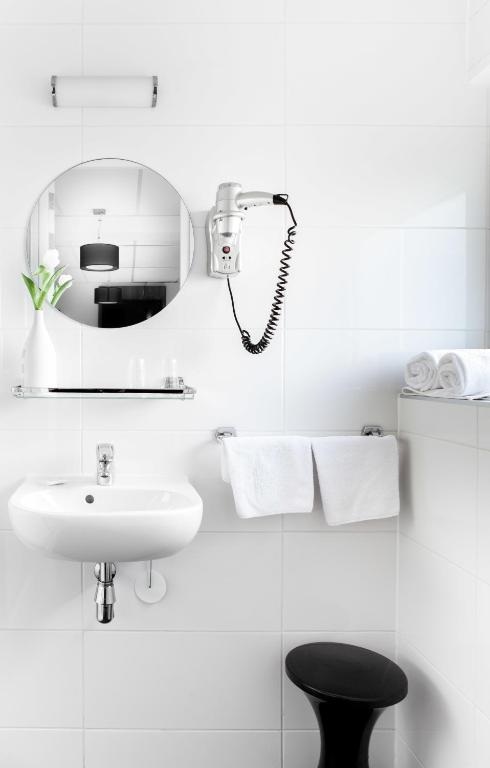 Hotel Victorie photo