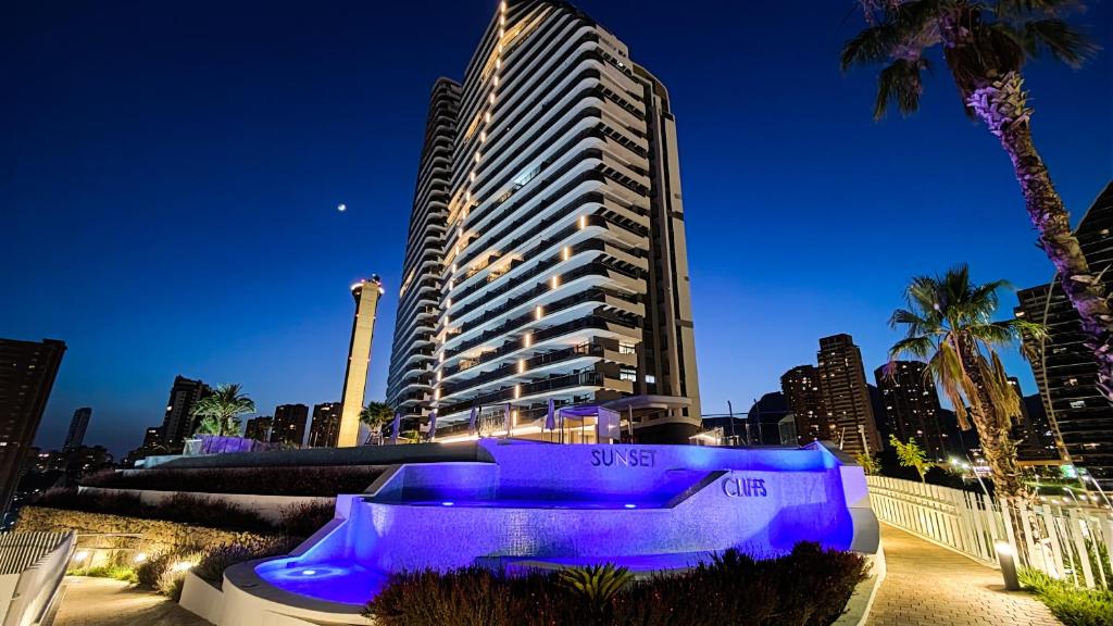 SUNSET CLIFFS sea view apartments, Benidorm