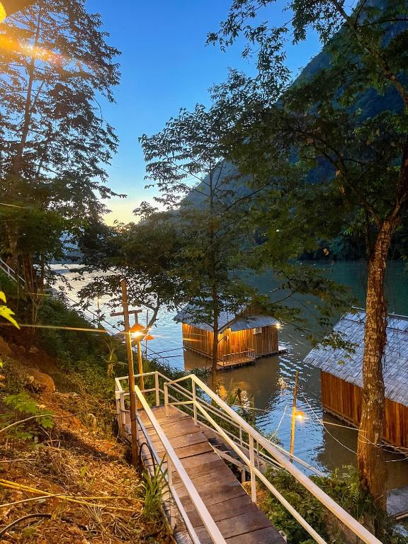 Surrounding environment, Nongkhiaw The Float house in Nong Khiaw