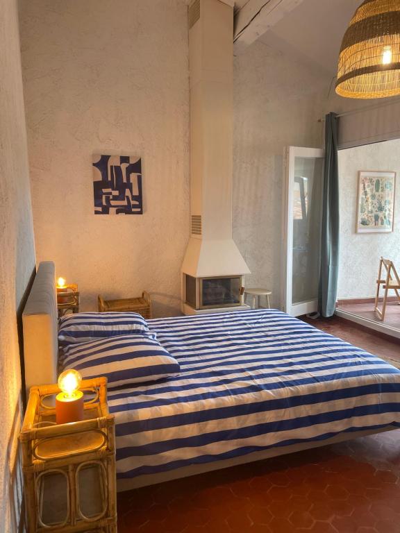 Sole Mio, T2 avec loggia et petit aperçu mer - 2
