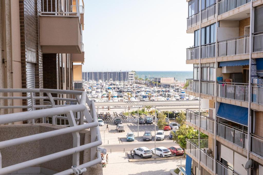 NUEVO 100% estrenar. Terraza, Ascensor, A/A, Vistas al mar - 2