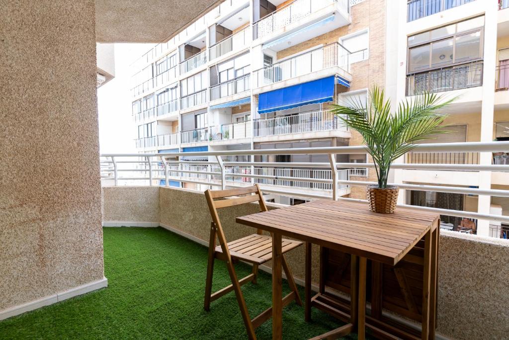 NUEVO 100% estrenar. Terraza, Ascensor, A/A, Vistas al mar - 3