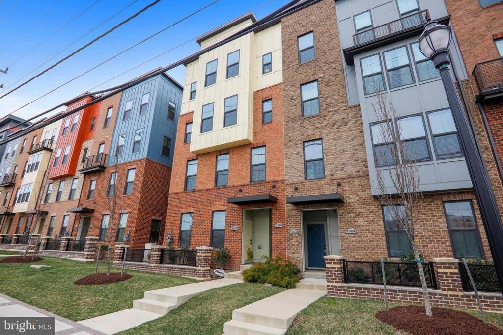 Luxury Townhome