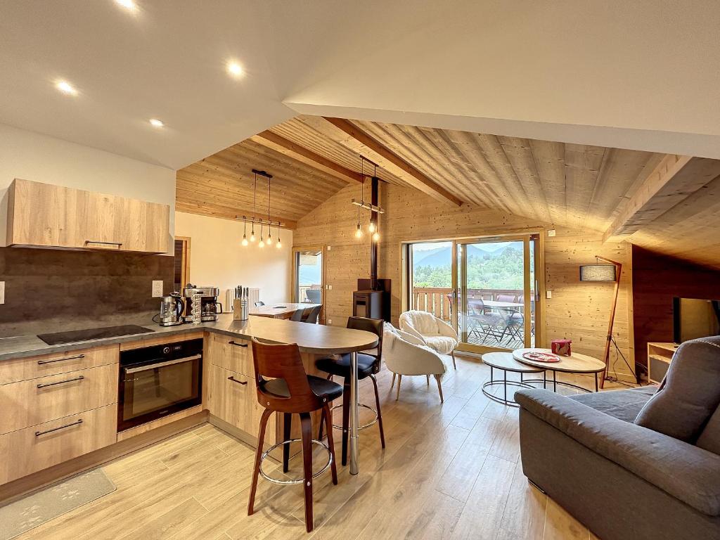 Appartement neuf avec vue Mont Blanc, parking et wifi à Combloux - 3