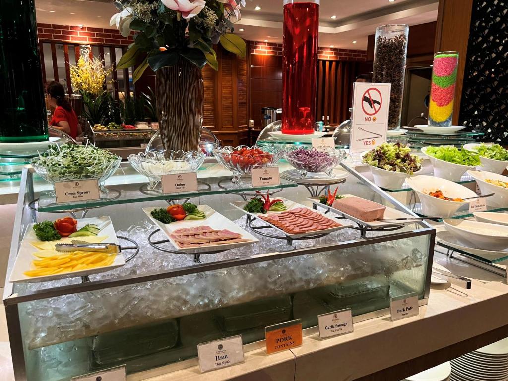 Comida y bebida