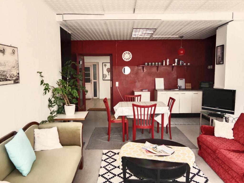 Lounge-Style-Hostel - 4