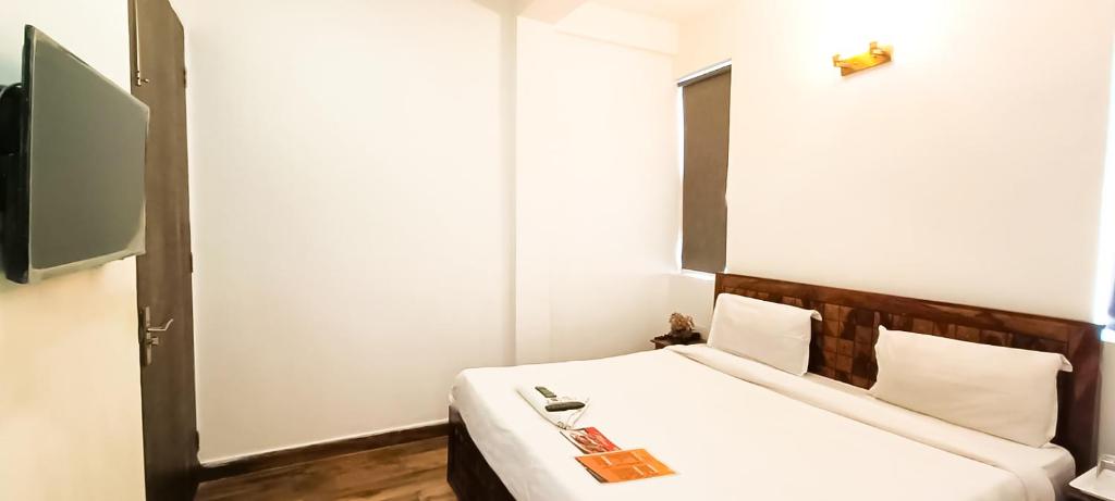 Lagoon Inn - Select City Walk Mall