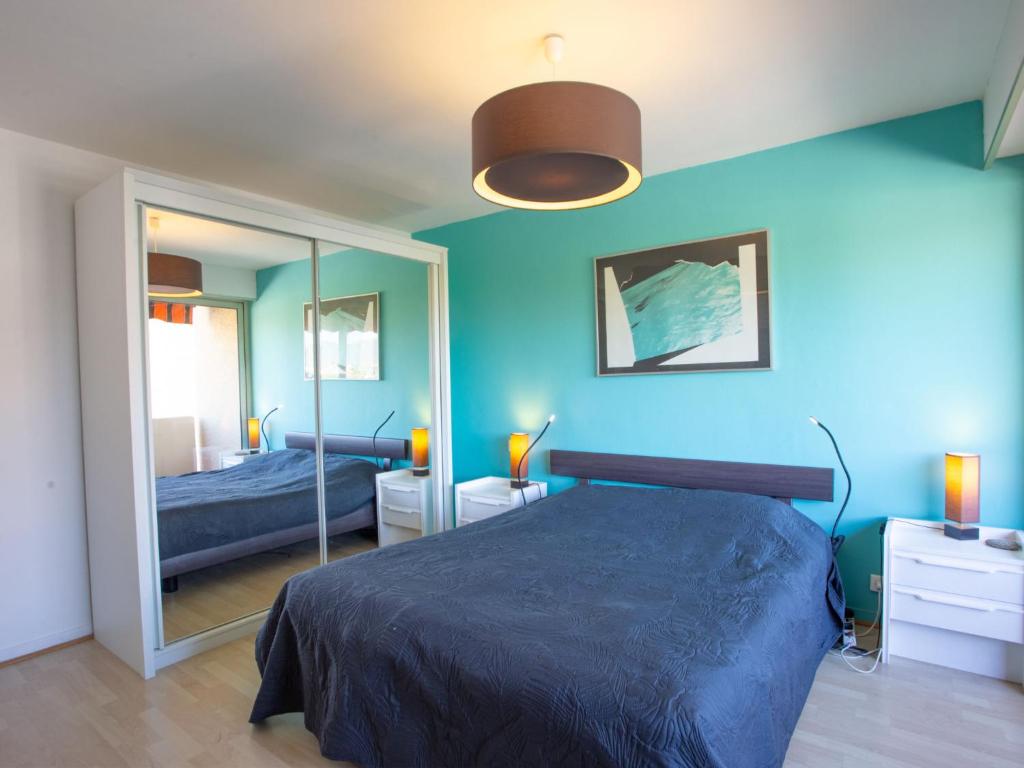 Apartment Les Jardins du Luxembourg-2 by Interhome - 2
