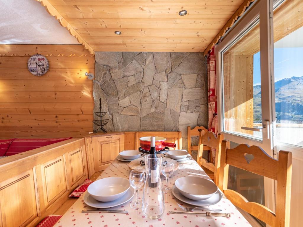Apartment Les Grandes Balmes I et II - Le Lac-11 by Interhome - 4