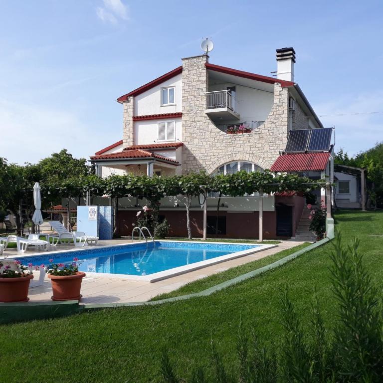 Apartment in Medulin with balcony, air conditioning, W-LAN 5216-4, Medulin