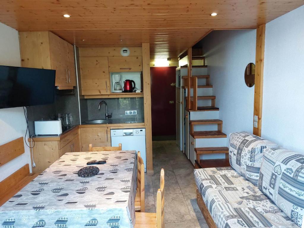 Appartement duplex 2 pièces, 5 pers, proche des pistes, Arc 1800, balcon exposé sud-ouest - FR-1-411-47, Arc 1800