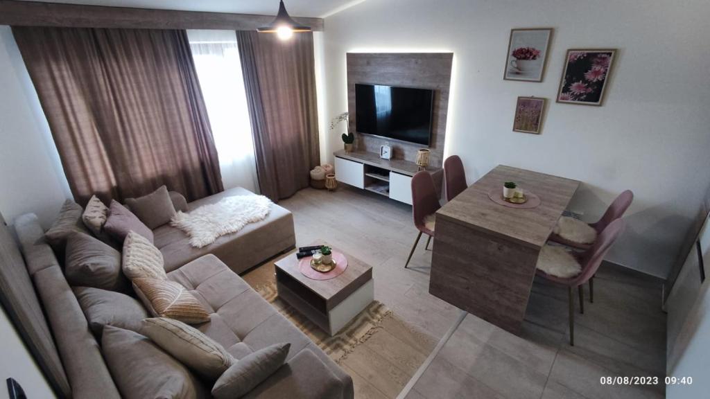 La Vie En Rose - Milmari Resort - 3