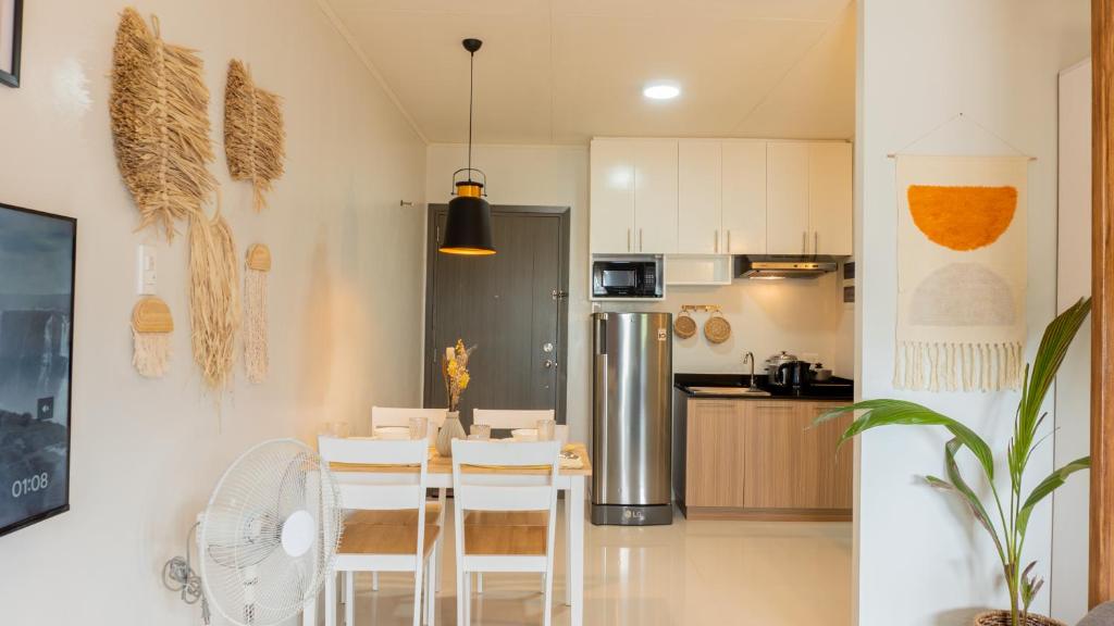 2 ベッドルーム アンド 1 ベッドルーム アパートメント ウィズ プライベート プール アンド ジム (2 Bedroom and 1 Bedroom Apartments with Private Pool and Gym) 館内設備