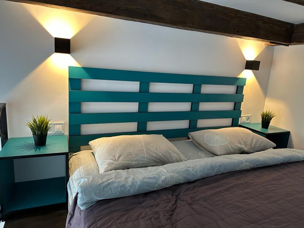 Metropolis apartment on Pekarska 2, Lvov