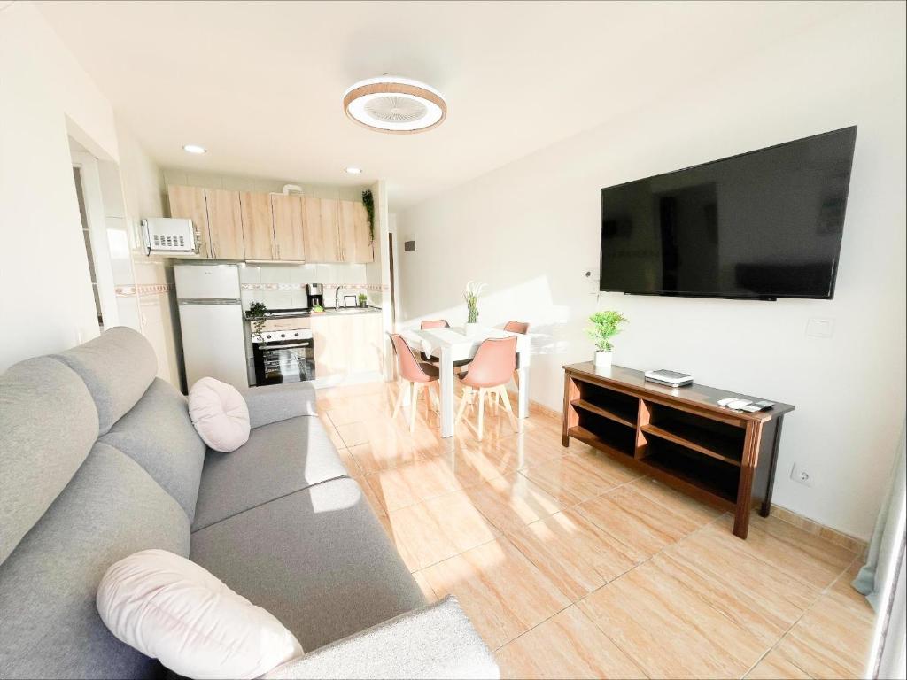 Sands Of Time Holiday Home - 1