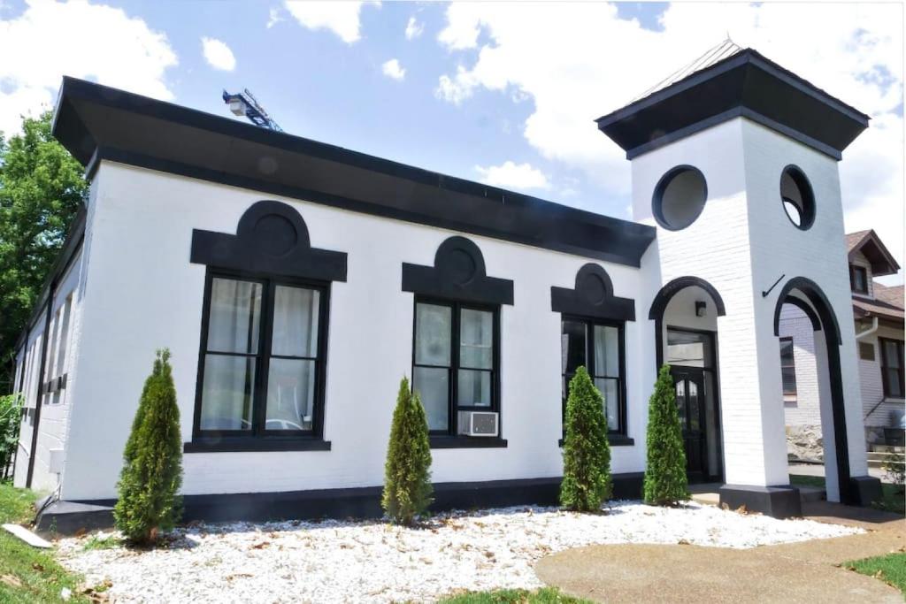 Rock n Row Warehouse HUGE Modern Unique Space, Nashville