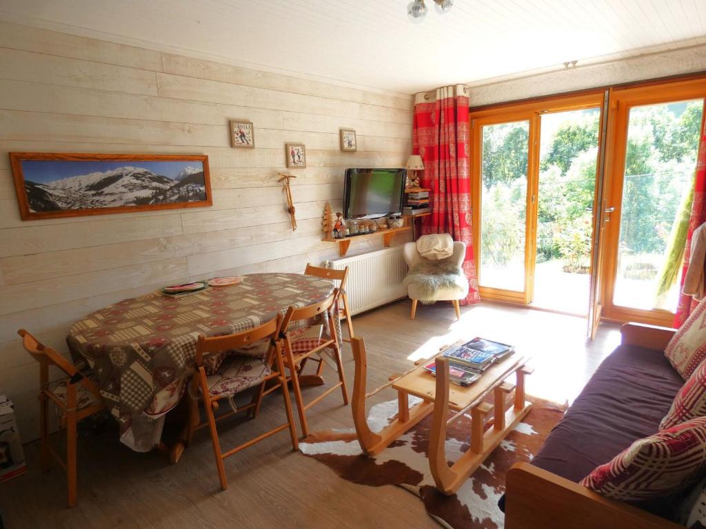 Appartement 6 pers, proche pistes, terrasse et parking inclus à La Clusaz - FR-1-459-217 - 2