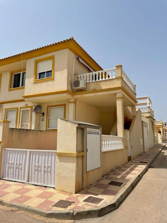 Playa Flamenca 2 bed Apt Sol De Mar - 1