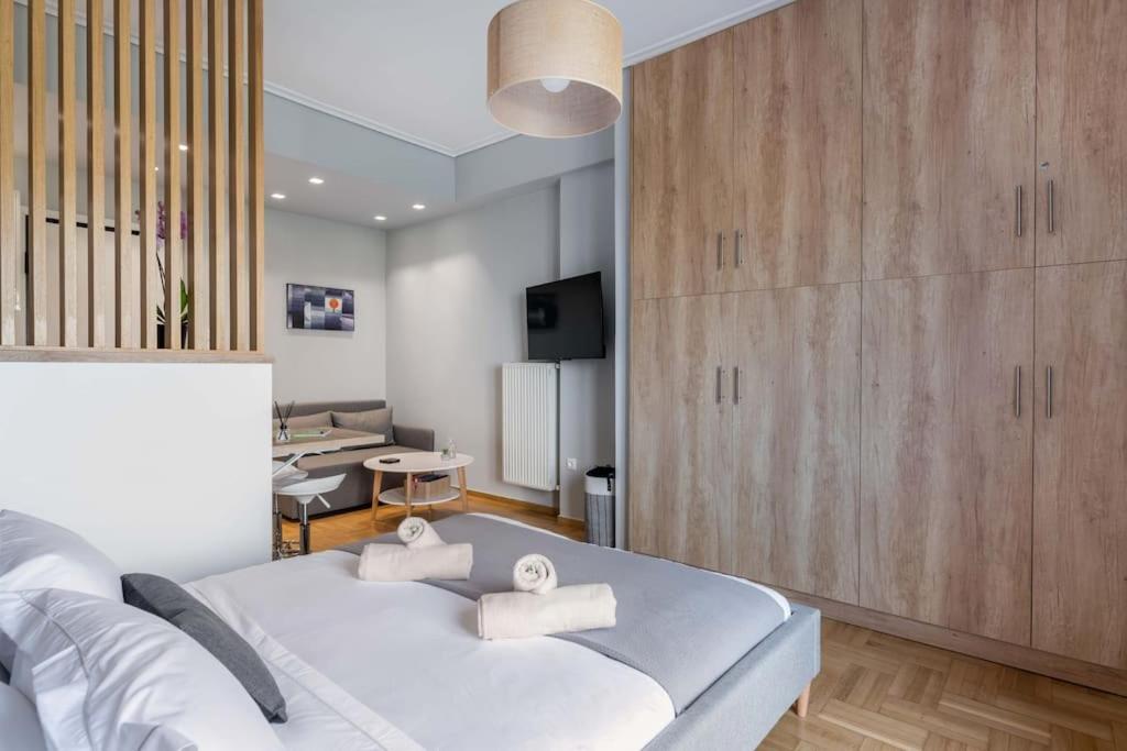 The HostMaster Vista Loft, Athen